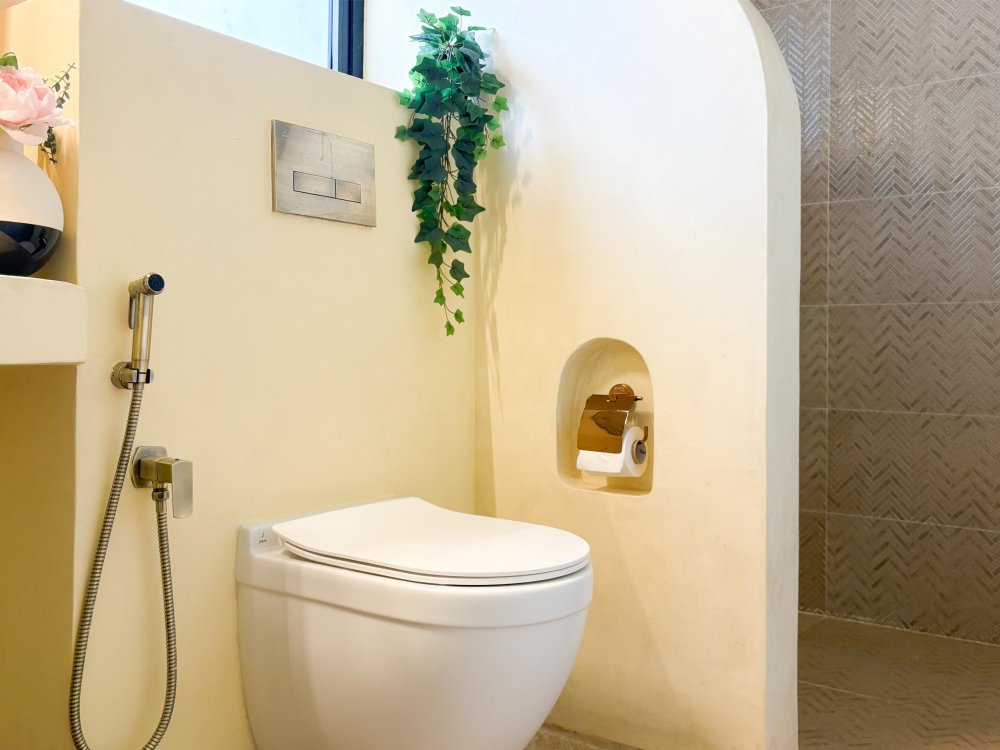 Toilet