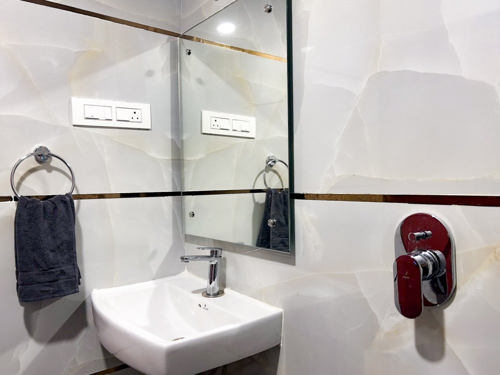 Bathroom amenities