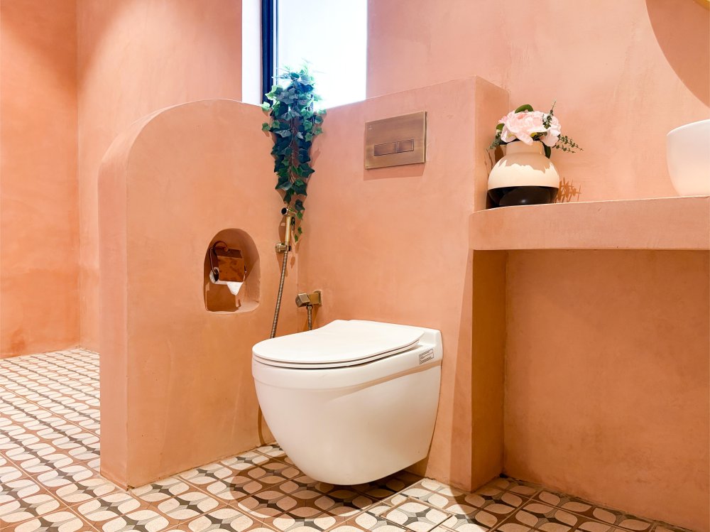 Toilet